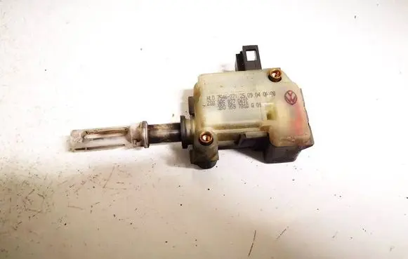 Skoda Superb B5 (3U) Central locking motor 3b0959781d 3b5827061c