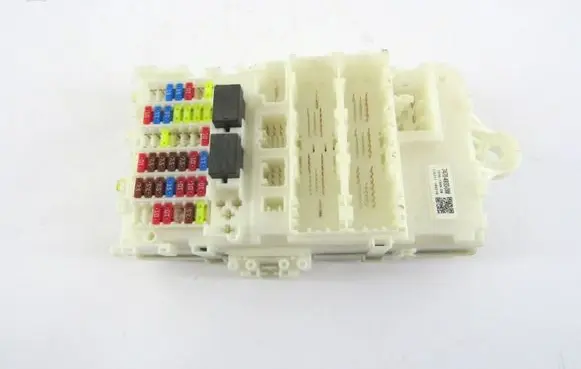 Honda Jazz Fuse module 747049330W