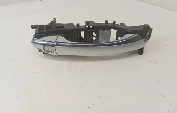 Mercedes-Benz CLS C219 Front door exterior handle 2117600234