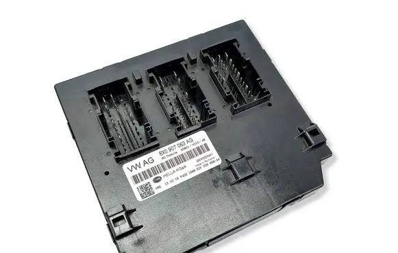 Audi Q3 8U Comfort/convenience module 8X0907063AG