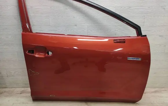 Subaru Crosstrek III Front door
