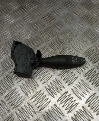 Ford Focus Wiper control stalk 98AG17A553CC