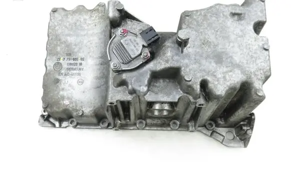 BMW X3 E83 Oil sump 7791665