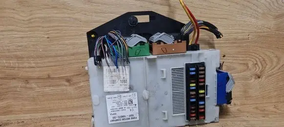 Ford Mondeo MK IV Fuse box set 7G9T14A073DD