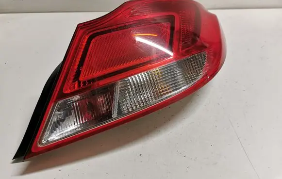 Rear/tail lights