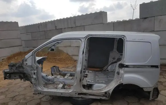 Ford Connect Rear quarter panel 15708914211