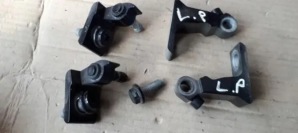 Front door hinge set