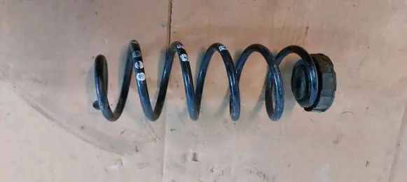 Audi A4 S4 B8 8K Rear coil spring
