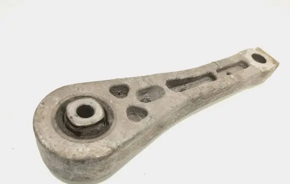 Skoda Octavia Mk2 (1Z) Gearbox mount 1K0199855Ae