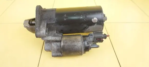 Audi A4 S4 B8 8K Starter motor 0001115104 30SP10 3R0911023B