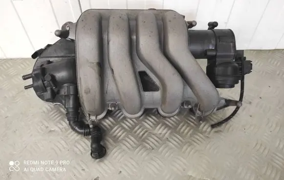 Audi A3 S3 8P Intake manifold 06F133210K