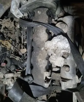 Peugeot 406 Engine P406