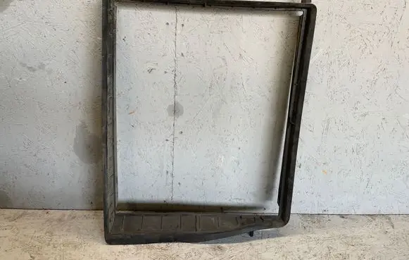 Renault Talisman Intercooler air guide/duct channel 215599928R