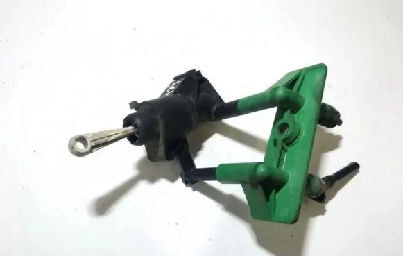 Ford Focus Clutch master cylinder 1905