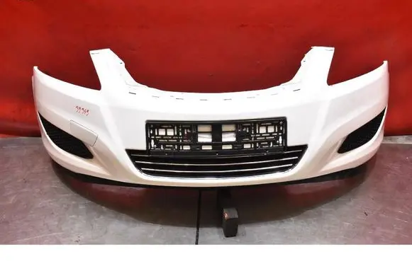 Opel Zafira B Front bumper 