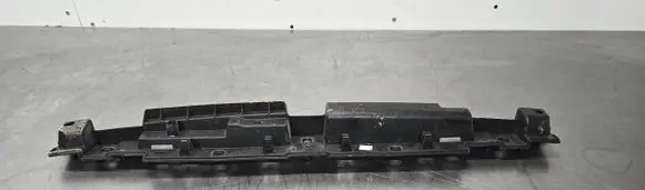 Opel Vivaro Rear bumper mounting bracket 9811088680