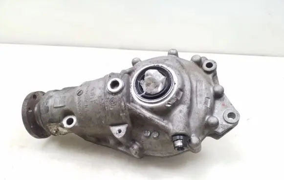 BMW 5 F10 F11 Front differential 7578155