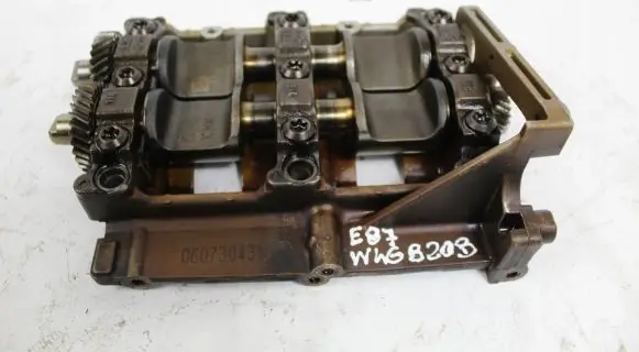 BMW 1 E81 E87 Camshaft 