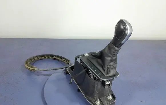 Volkswagen Tiguan Gear shift rod 5QH713023L