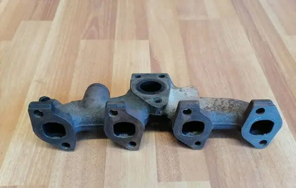 Renault Laguna III Exhaust manifold 140042062R