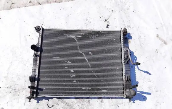 Mercedes-Benz R W251 Intercooler radiator