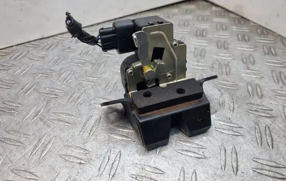 Hyundai ix35 Tailgate/trunk/boot lock/catch/latch 812301H300