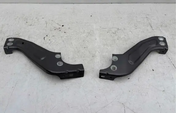 Citroen Berlingo Headlight/headlamp mounting bracket 
