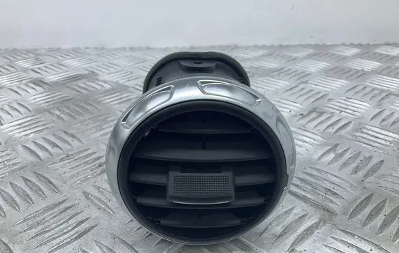 Audi TT TTS Mk2 Dashboard side air vent grill/cover trim 8J0820901 8J0820901A 8J0820901B