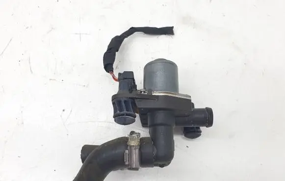 Mercedes-Benz C W202 Other relay 0018303484