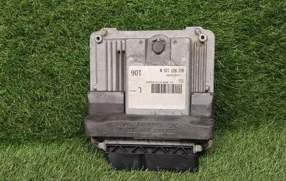 Audi A4 S4 B8 8K Engine control unit/module ECU 8K2907115N 0261S04418