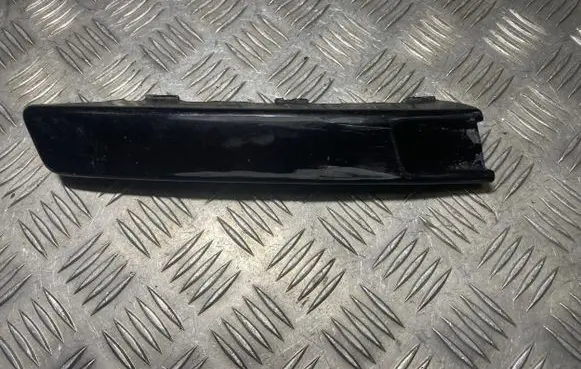 Volkswagen PASSAT B6 Front bumper splitter molding 3C0807646A