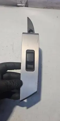 Nissan Murano Z50 Electric window control switch TRRRH