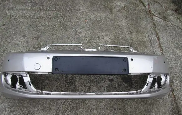 Volkswagen Golf VI Front bumper 1K9807217AL