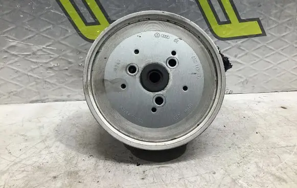 Audi A6 S6 C6 4F Power steering pump 4F0145155C 06E145393A 06C145255
