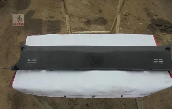 Hyundai Genesis Tailgate/boot lid cover trim 85771-3M000