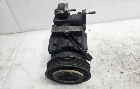 Hyundai Santa Fe Air conditioning (A/C) compressor (pump)