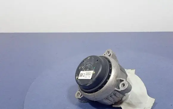 BMW M2 F87 Engine mount vacuum valve 2284818