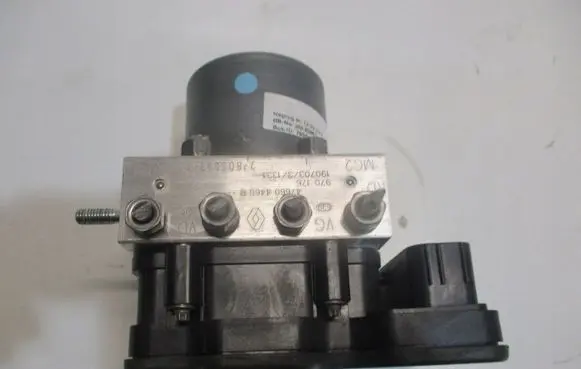 Renault Captur II Other brake parts 476607579R