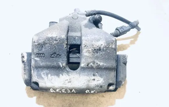 Volkswagen Jetta VI Front brake caliper
