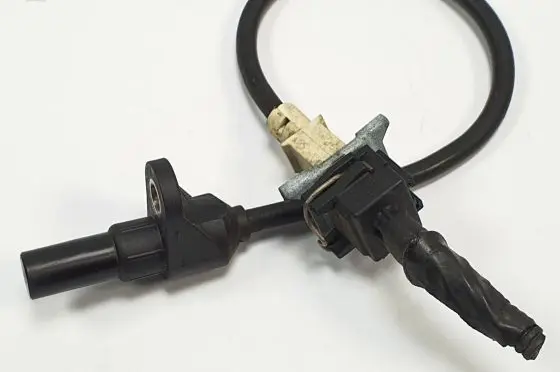 Volvo 960 Crankshaft position sensor 3547699