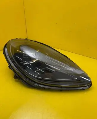 Porsche Macan (95B) Headlight/headlamp 95B941016T