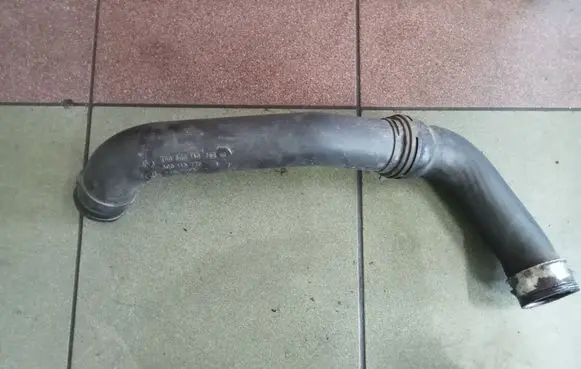 Seat Ibiza III (6L) Intercooler hose/pipe 6Q0145762 6Q0145770