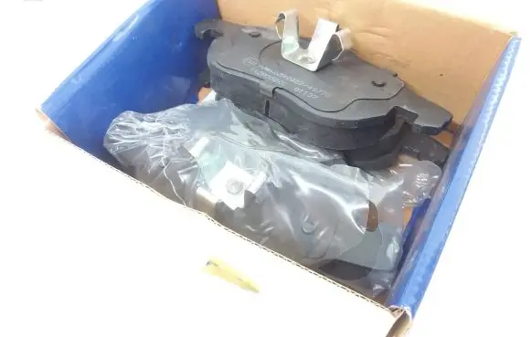 Fiat Croma Brake pads (front) CBP01137 1012800120 1316050088