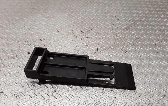 BMW 5 E60 E61 Radiator mount bracket 778832403