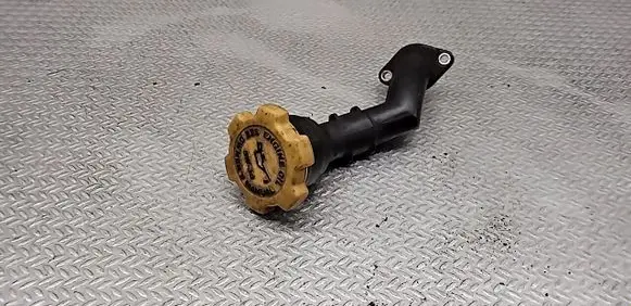 Subaru Legacy Oil fill pipe 