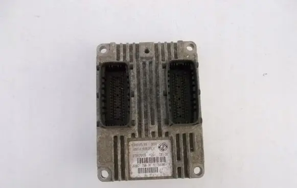 Fiat Grande Punto Engine control unit/module 51784956