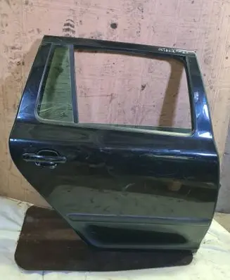 Skoda Octavia Mk2 (1Z) Rear door
