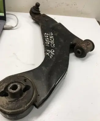 Ford Mondeo Mk III Front lower control arm/wishbone