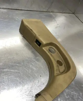 BMW 5 E60 E61 Foot area side trim 7025029