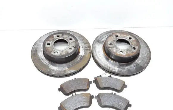 Mercedes-Benz C W204 Front brake disc 